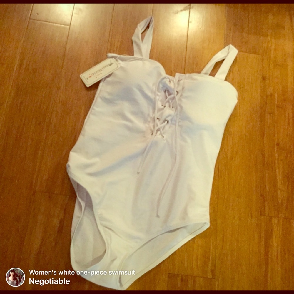 White one piece swim wear